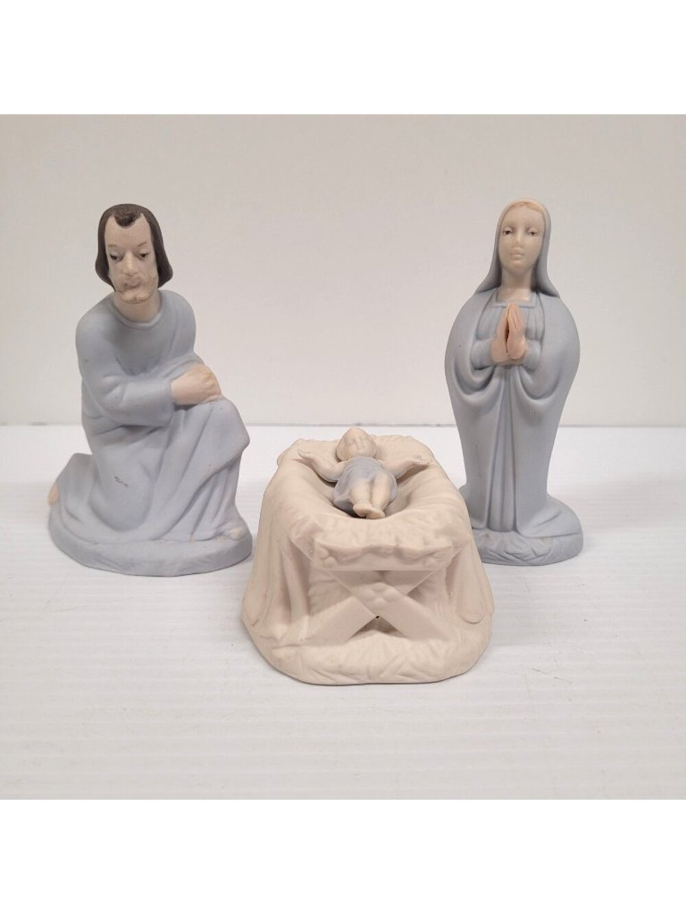 Vtg Holland Mold Nativity Holy Family Jesus Mary Joseph Ceramic 4 Pc Blue White